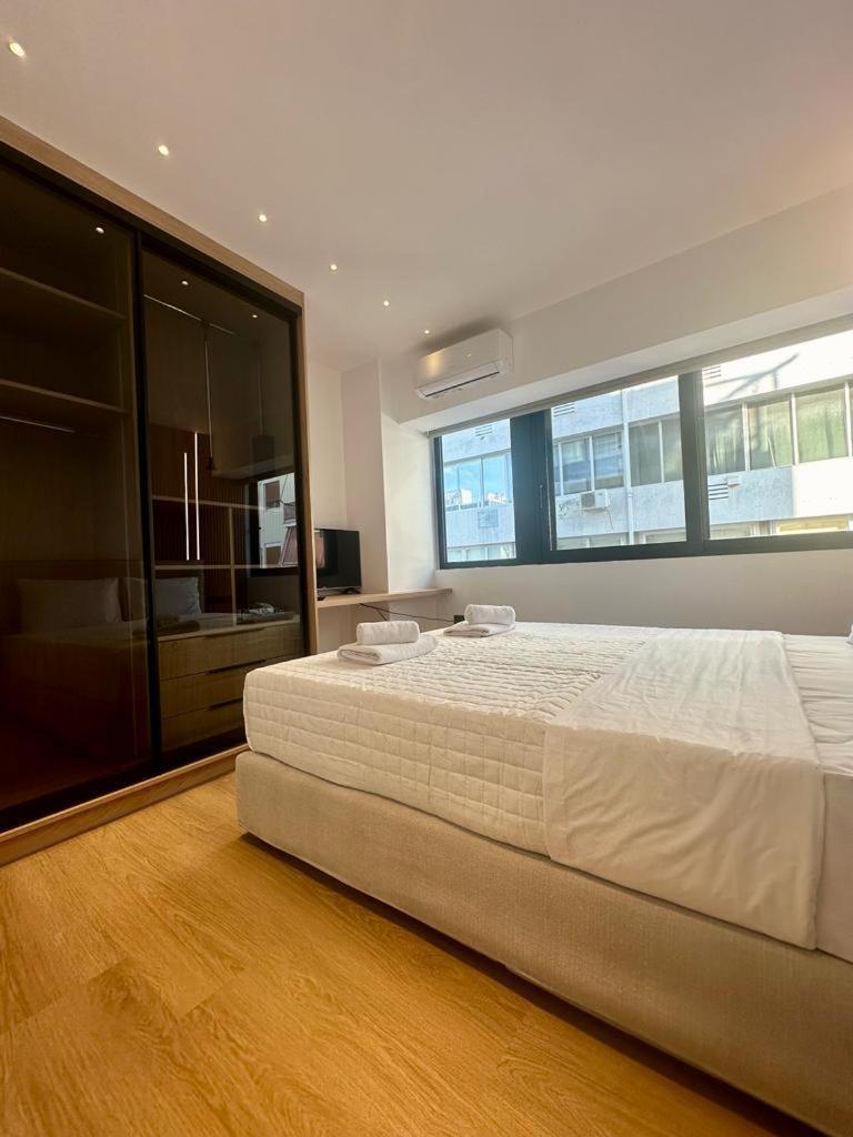 Bluemotion - Cruisehub 2b * Piraeus
